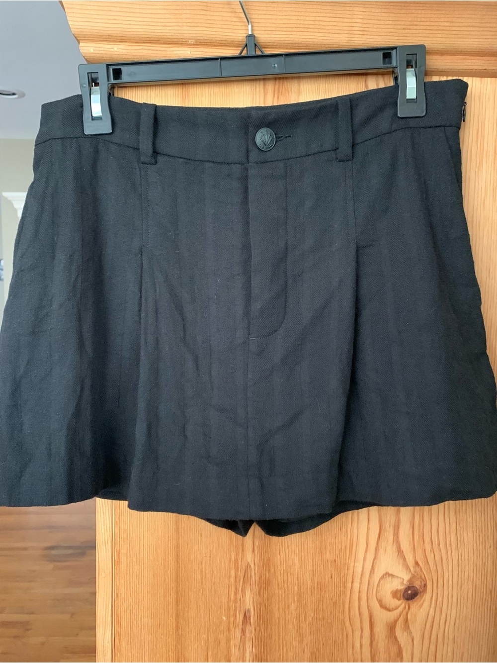 rag & bone Black Tailored Skort with Front Pleat